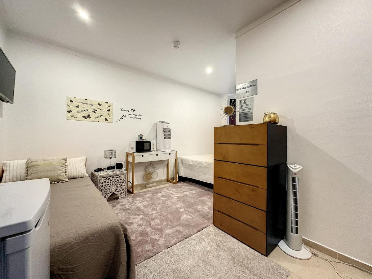 Bed And Breakfast Summer Cascade Pequeno Almoco Incluido Alvor Bagian luar foto
